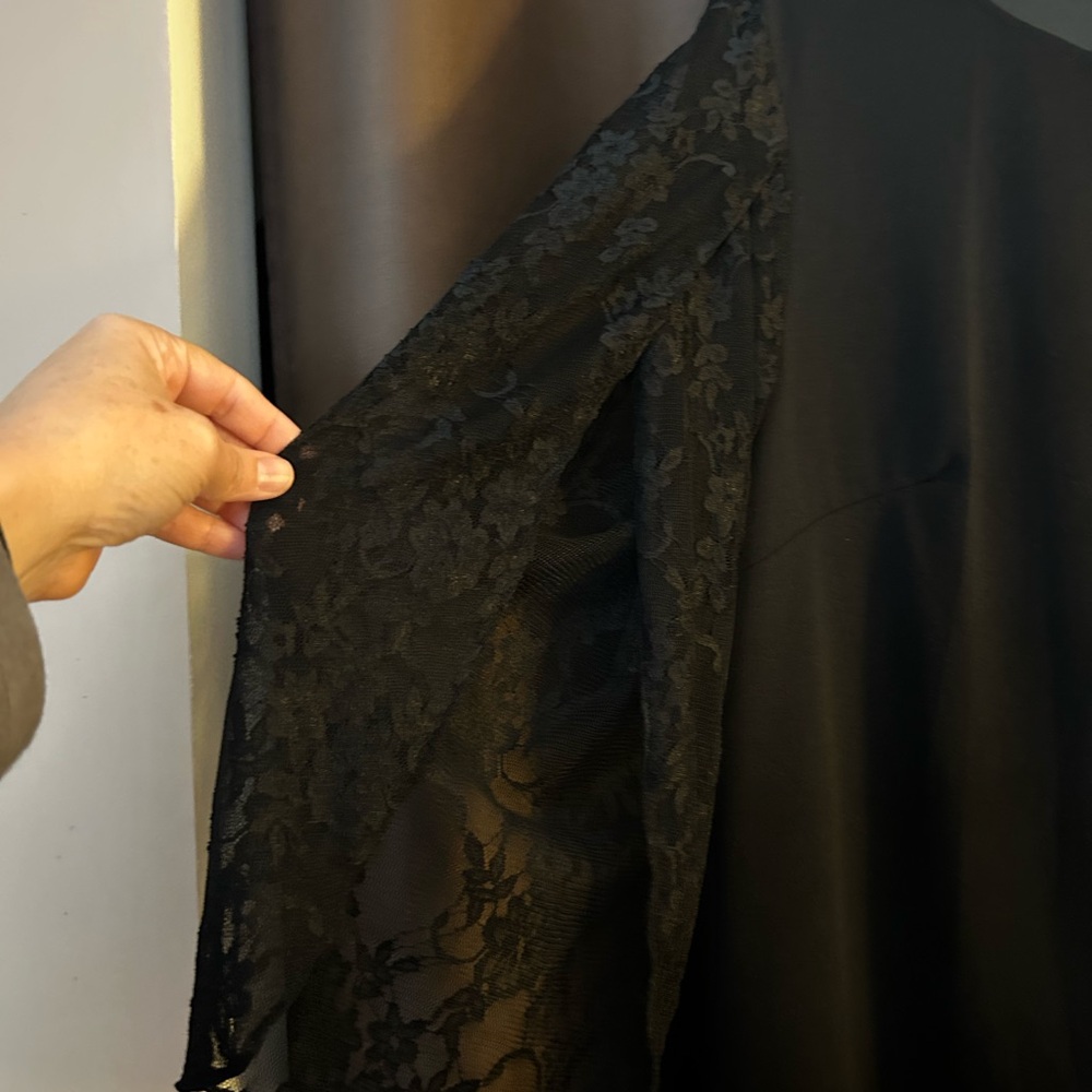 Rumia Elegant Black Lace Dress